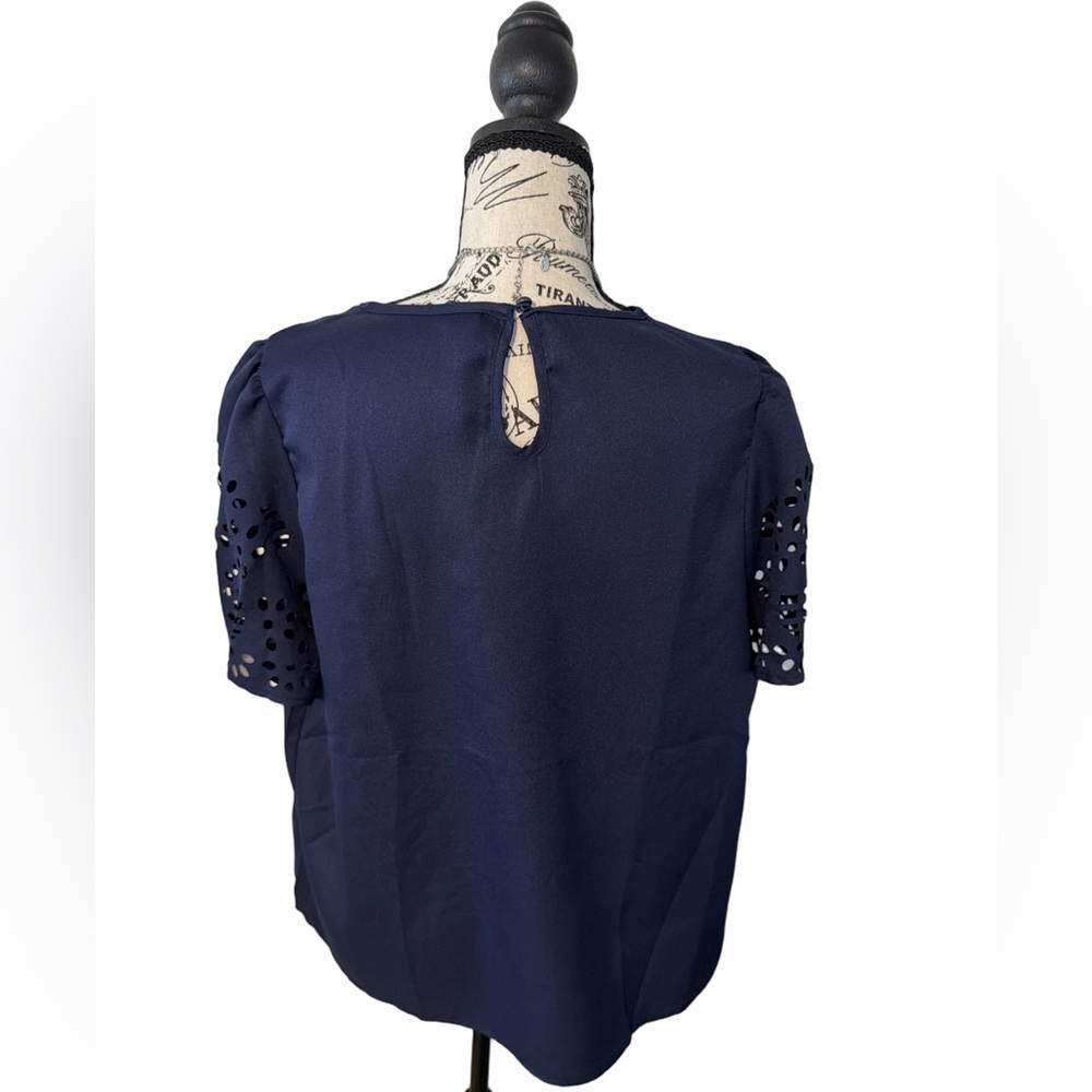 SHEIN Navy Short-Sleeve Blouse with Laser Cut Puff Sleeves - Picture 3 of 5